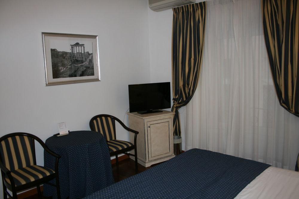 & Casa de hóspedes 2*