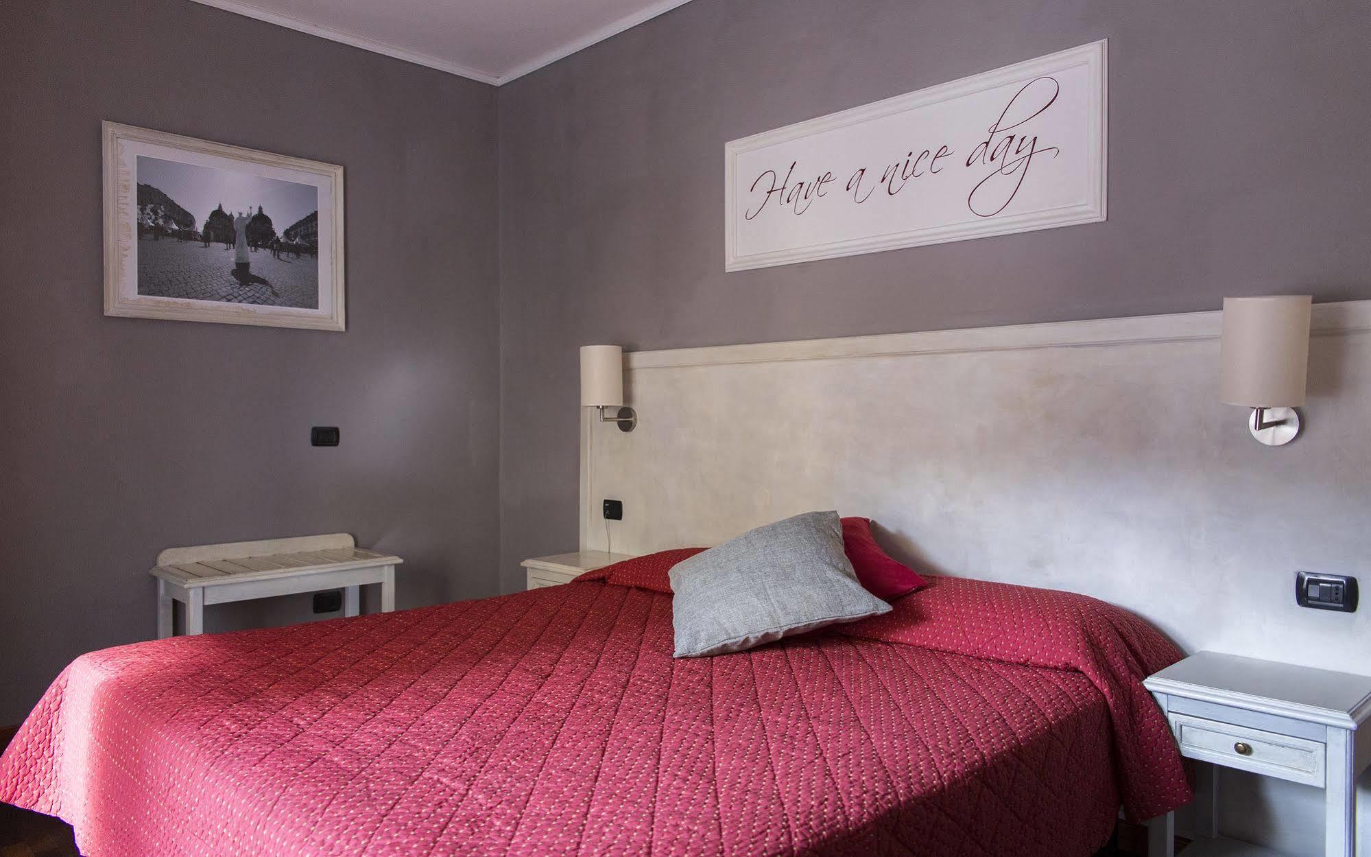 Guest house &
